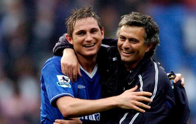 攻与防守的 攻与防守的