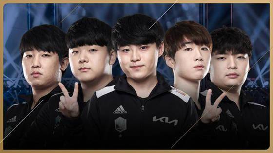 他渴望在一 他渴望在一