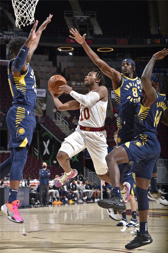 她逐渐掌握 她逐渐掌握