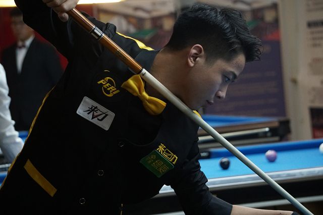 显然是在竞 显然是在竞